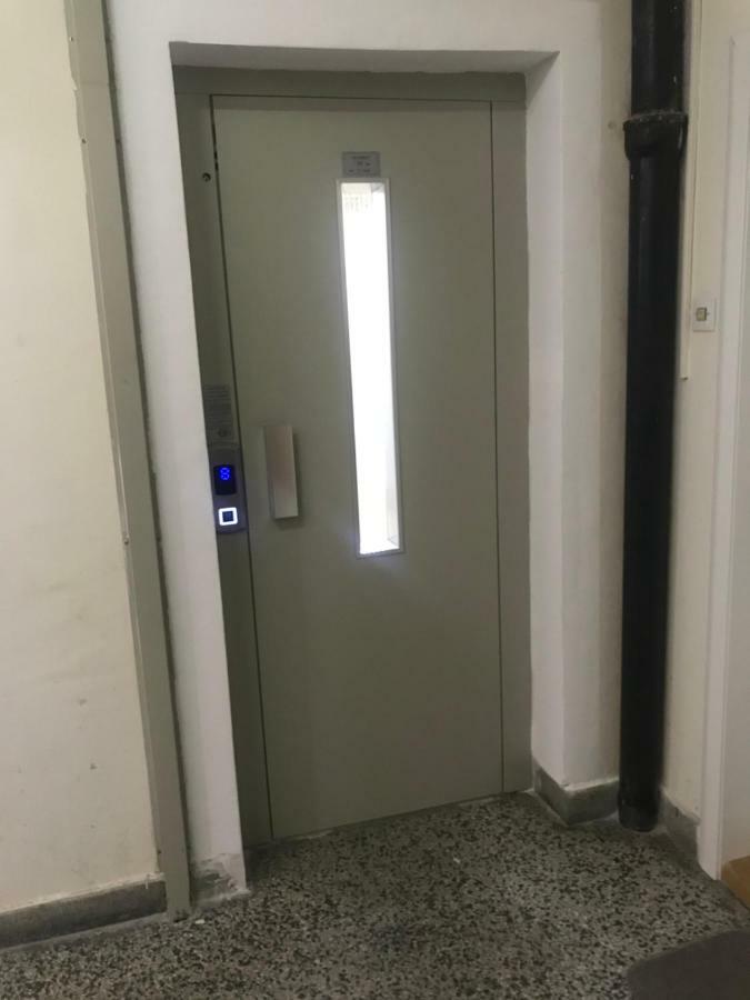 Penthouse Novi Beograd Lejlighed Eksteriør billede